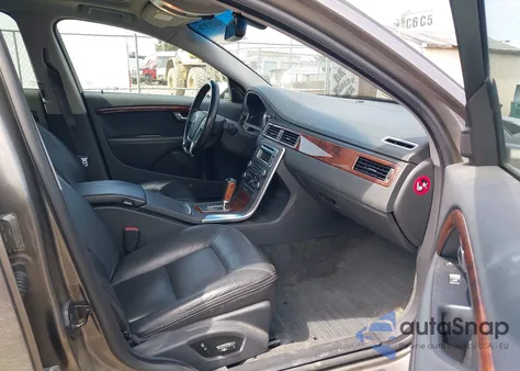 2011 Volvo Xc70 T6 из США, поврежденный, VIN YV4902BZ8B1115468